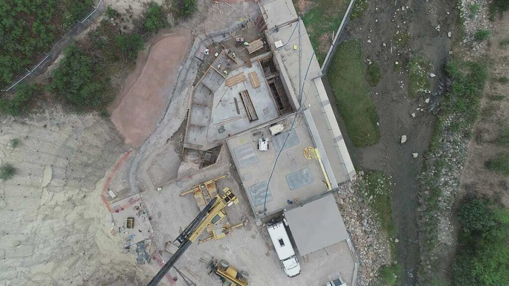 Sixth Water Flow Control Structure pipe installation overview