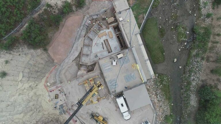 Sixth Water Flow Control Structure pipe installation overview